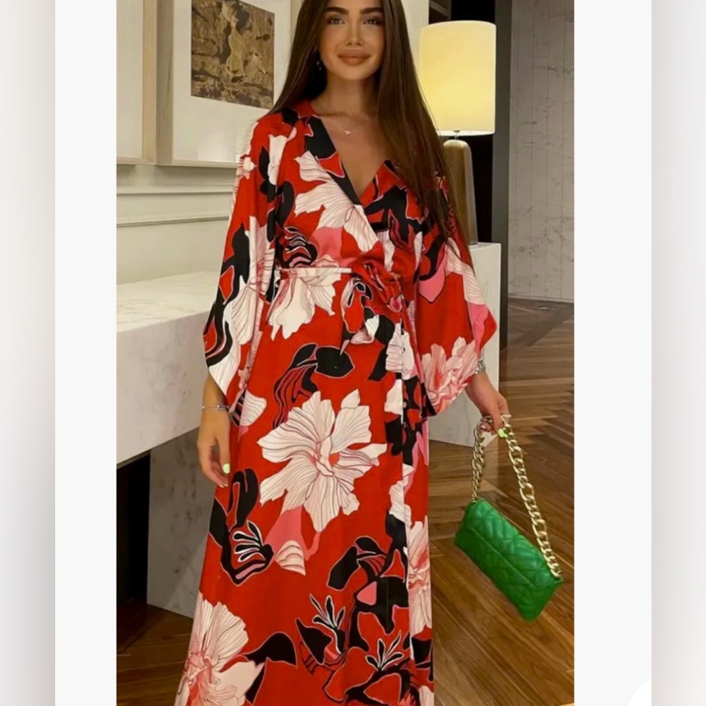 NWT ZARA Satin Floral Print Kimono Style Dress Size XS